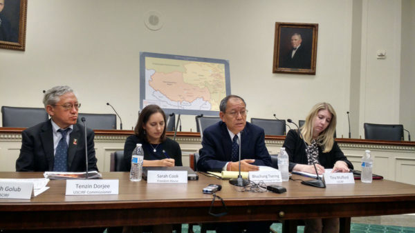 Dr. Tenzin Dorjee, USCIRF Commissioner; Sarah Cook, Freedom House; Tina Mufford, Senior Policy Analyst, USCIRF; and ICT Vice President Bhuchung Tsering at a roundtable discussion on “Tibetan Buddhist Today” held by the US Commission on International Religious Freedom (USCIRF) and the International Religious Freedom Roundtable at the United States Congress. (Photo courtesy: ICT)
