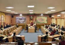 Tibetan parliament at the mercy of a quorum-busting group?
