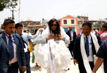 Top US official on Tibetan issues meets with Tibetans in Nepal against host gov’t advice