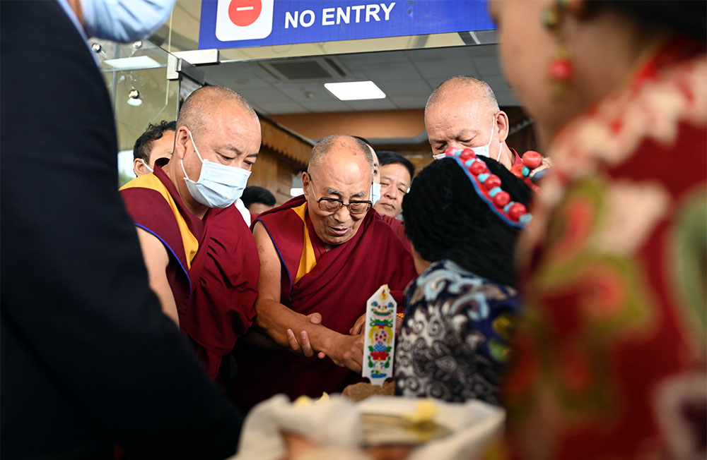 Dalai Lama back in D’shala after month and half in Ladakh