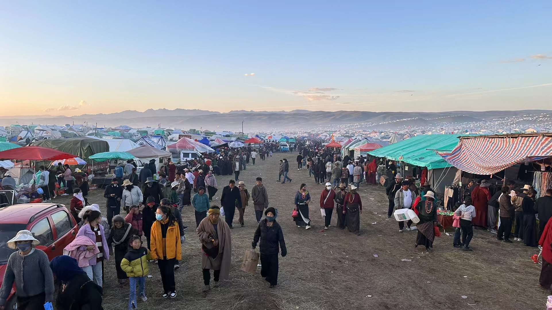 Tibetans refuse to budge as China moves to restrict prominent Tibetan lama’s coveted Buddhist teaching to local residents only
