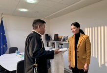 Lithuanian lawmakers join visiting exile Tibetan leader’s lobbying events