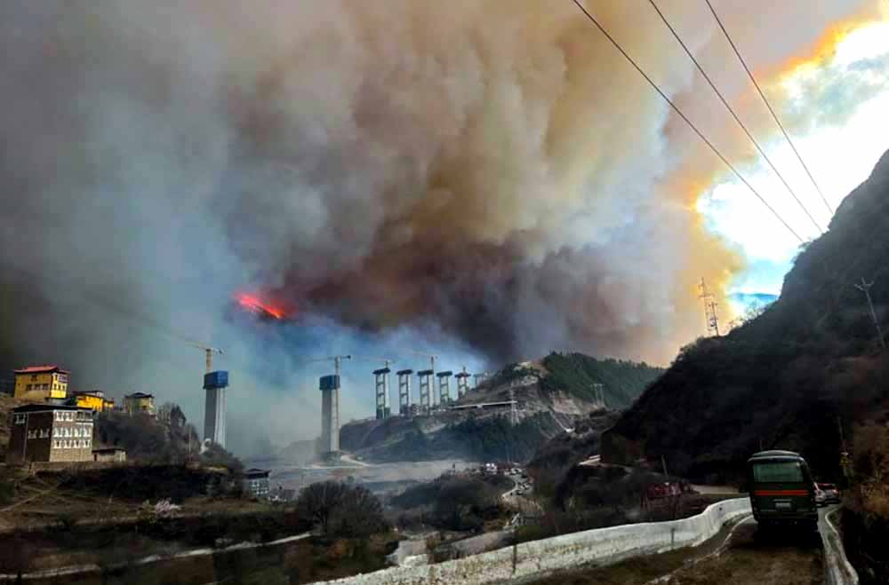 Tibetan area in Sichuan hit by second forest fire in last 20 days