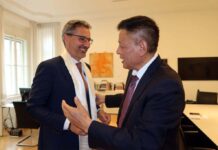 Tibetan Sikyong meets with Italy’s South Tyrol president, calls its autonomy exemplar for Tibet