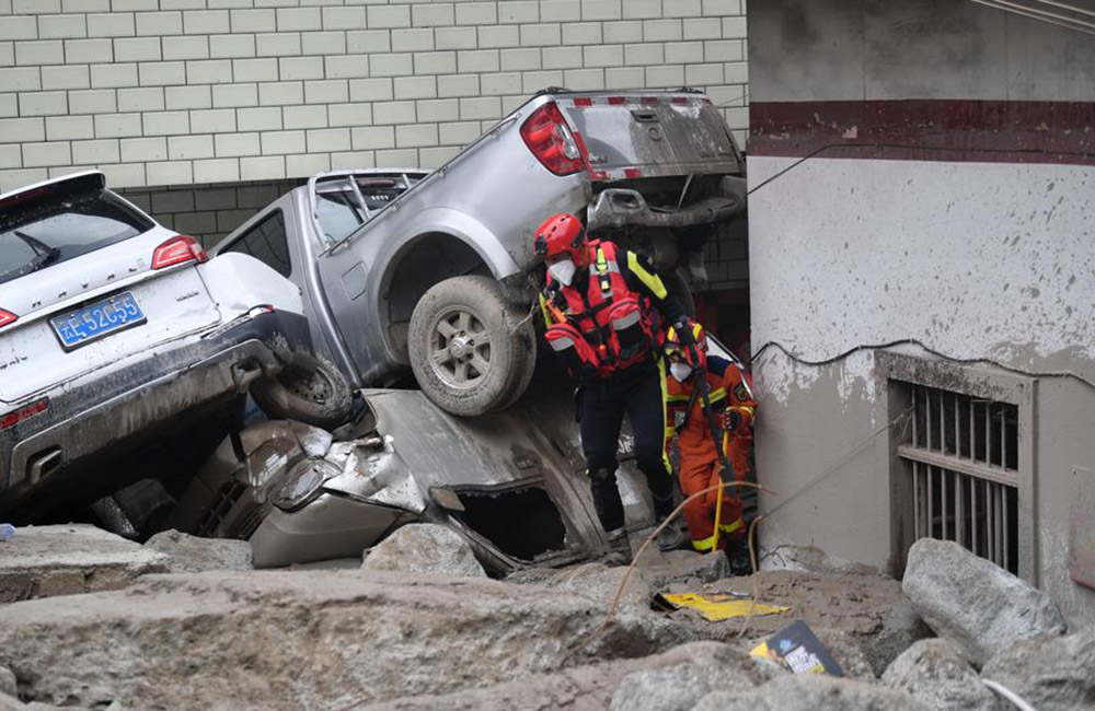UPDATE: 939 residents evacuated from landslide site in eastern Tibet