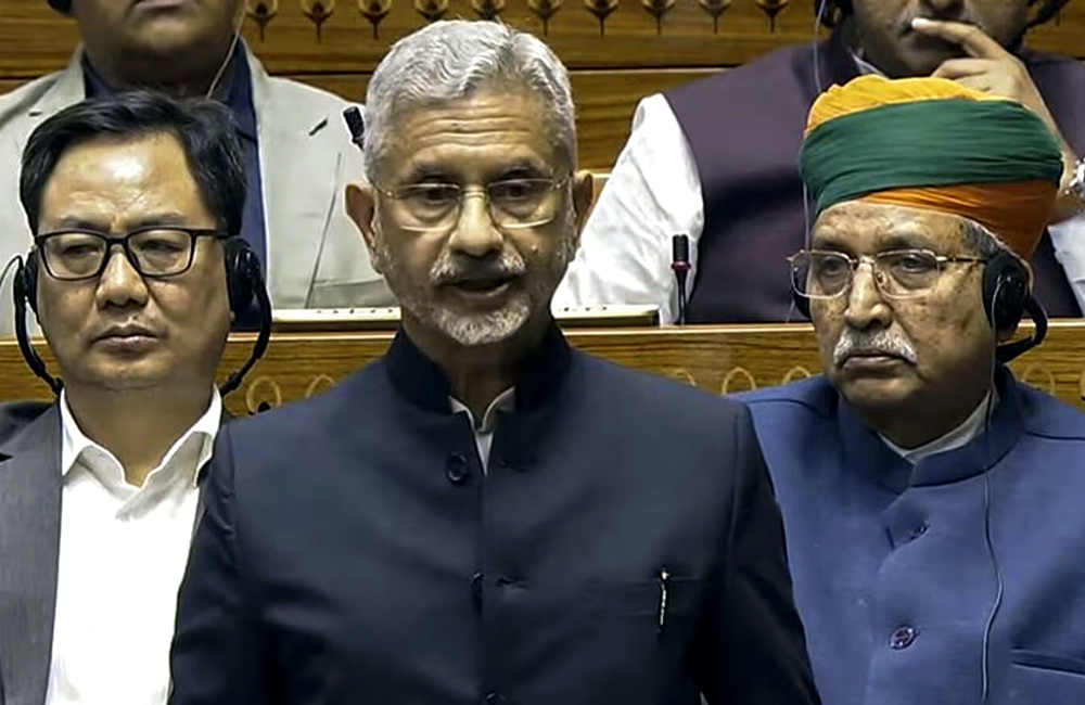 As relations improve, Indian foreign minister outlines three principles for engaging with China