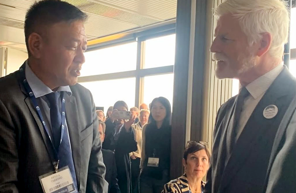 Tibetan Sikyong lobbies for Tibet at Forum 2000 Conference in Prague