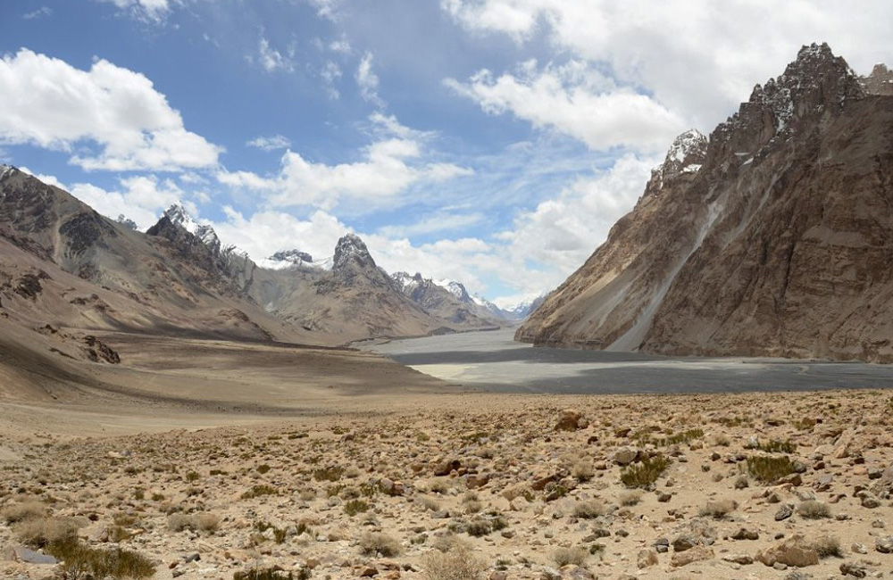 India reacts sharply to expansion of CPEC projects to its Pak, China-ruled territories