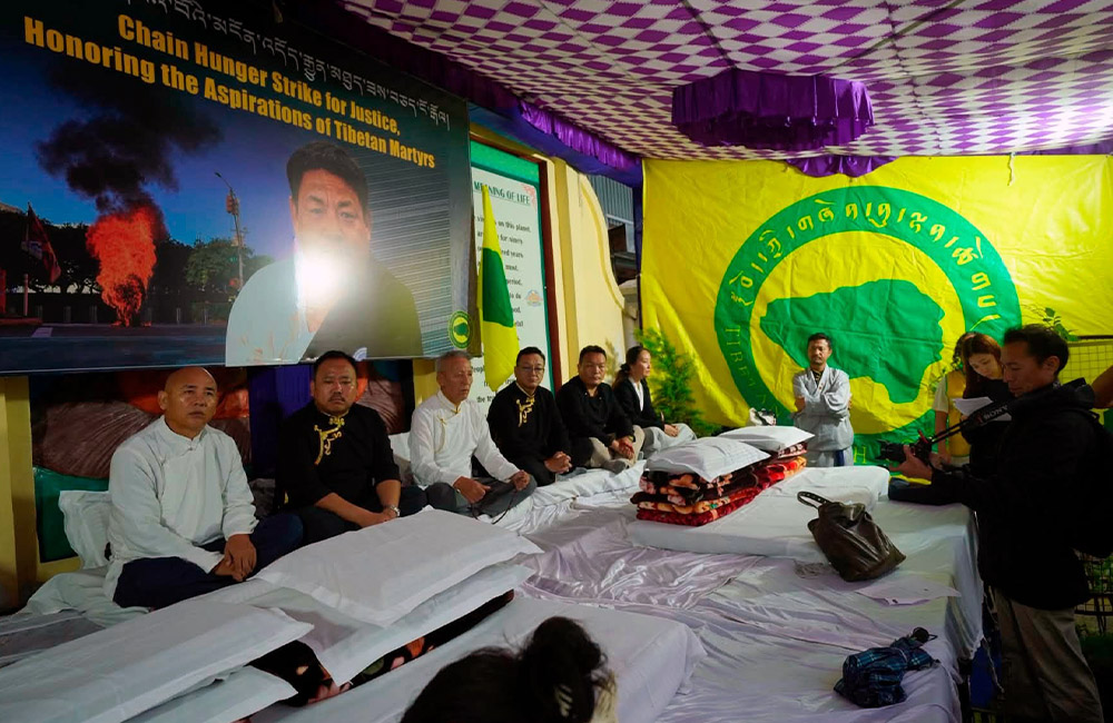 Tibetan youth body launches int’l hunger-strikes campaign to highlight Lobga Rangzen’s Self-immolation demands