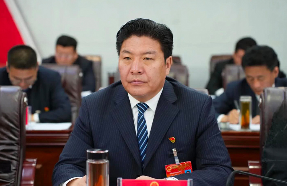 Tibetan county chief removed for dithering on new religious crackdown in a Qinghai prefecture