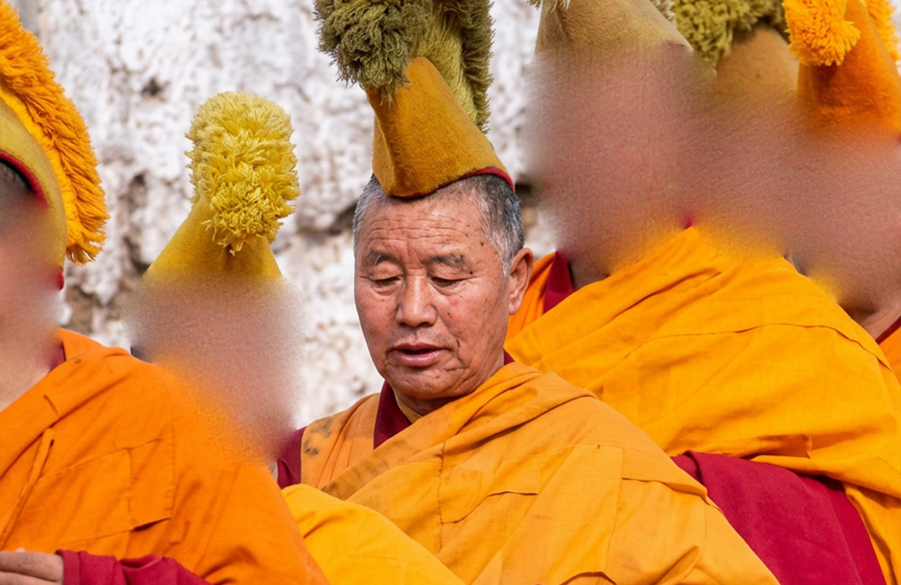 Former Qinghai monastery abbot jailed over Dalai Lama prayers, photos, teachings